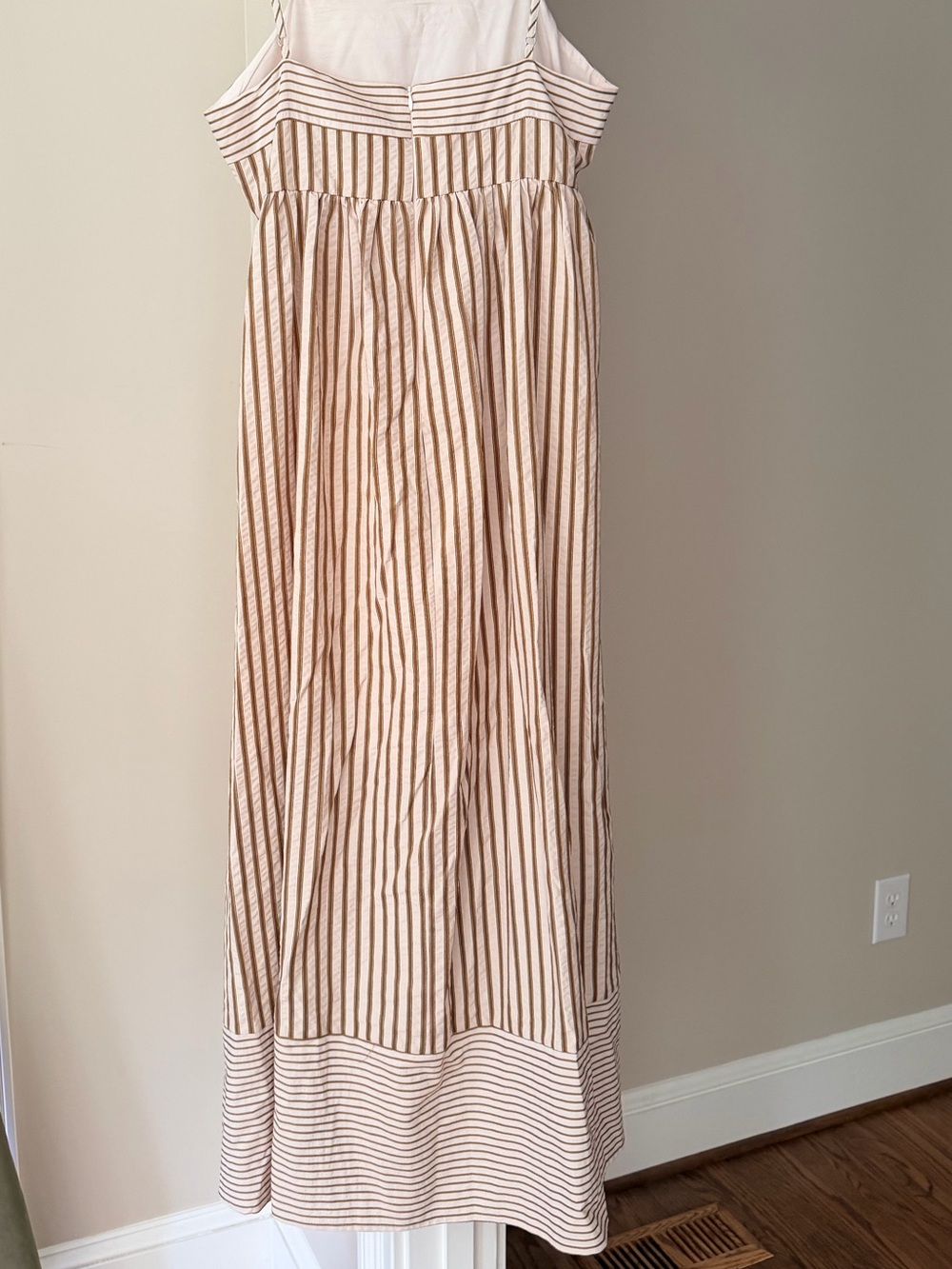 Vestibule Beige Midi Dress - Picture 3 of 4